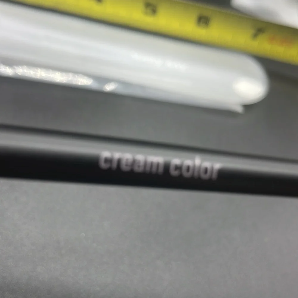 NEW MARY KAY BRUSH